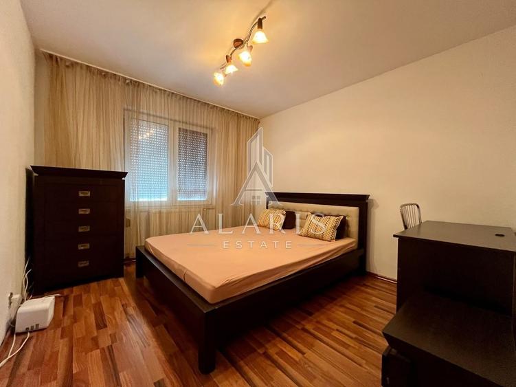 Apartament cu 3 camere decomandat, mobilat în Complex Studențesc