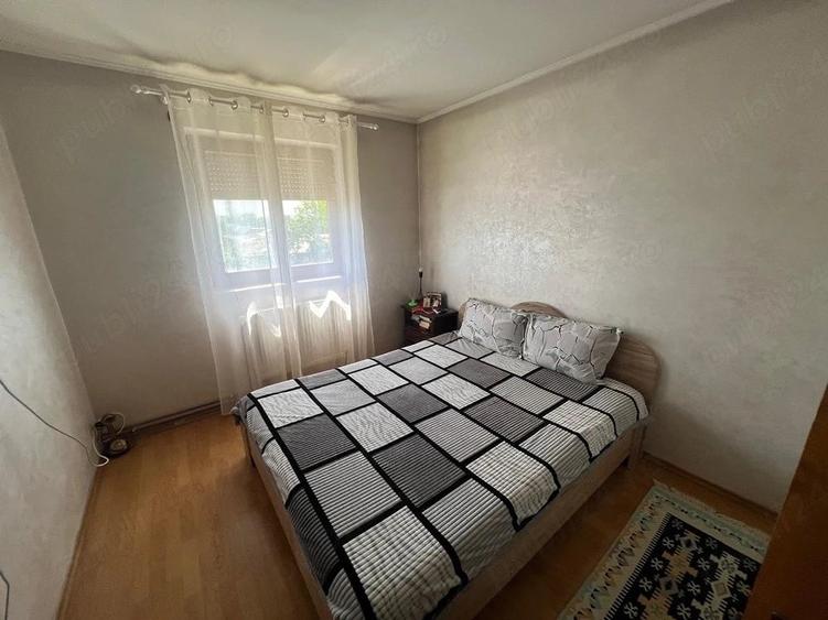 Casă cu Teren 999 Mp în Central