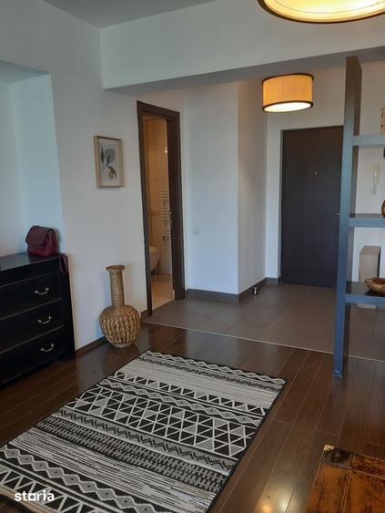 Apartament cu 3 camere în Plopilor