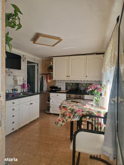 Casă cu 3 camere cu Teren 495 Mp în Puchenii Mari