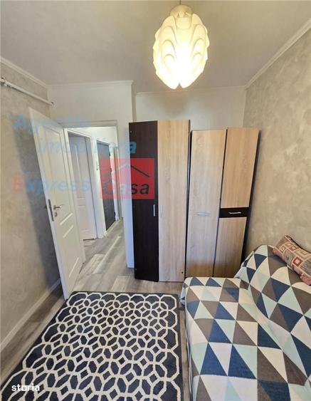 Apartament cu 2 camere decomandat în Metalurgie