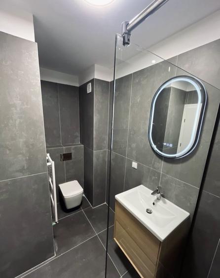 Apartament cu 2 camere semidecomandat, mobilat în Florești — fotografia 3