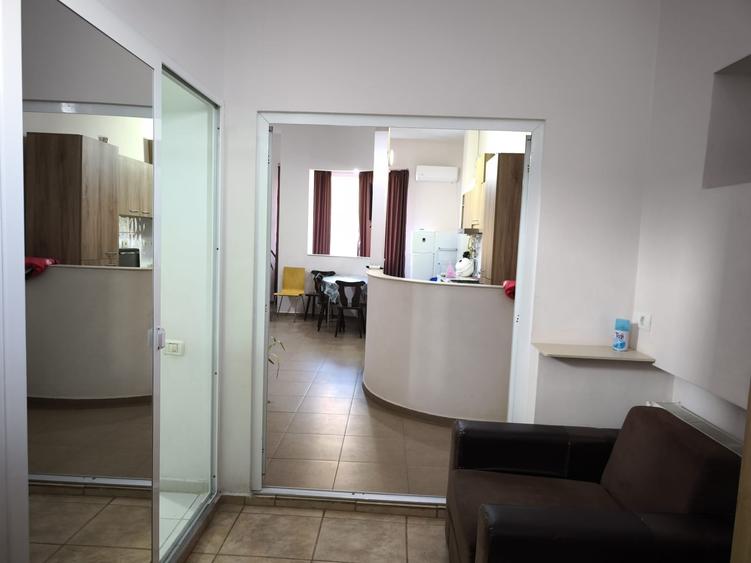 Apartament 3 camere 100 mp  Faleza Nord 700 euro - 17