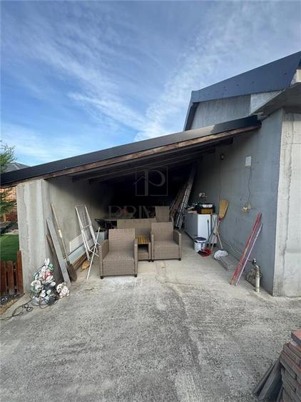 Casă individuală cu 5 camere cu Teren 1500 Mp în Urseni
