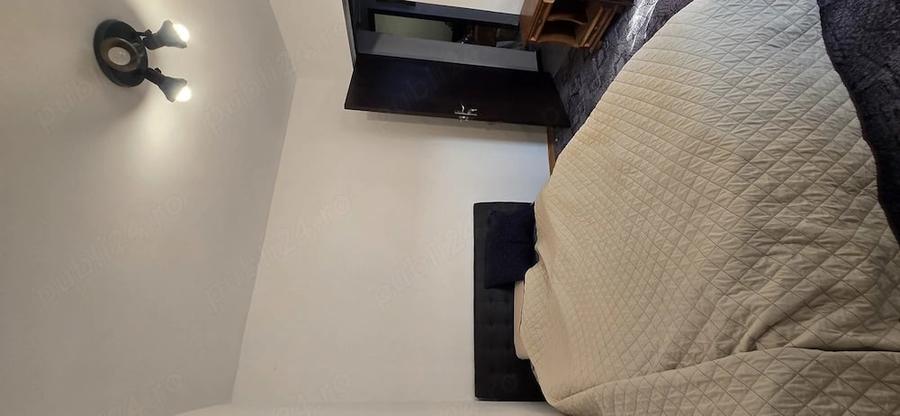 Apartament cu 4 camere decomandat în 9 Mai