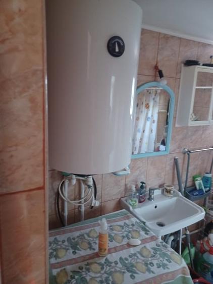 Casă individuală cu 3 camere cu Garaj în Târzii