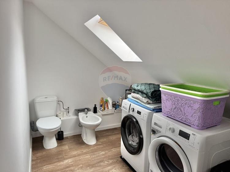 Casă cu 4 camere cu Teren 127 Mp în Nojorid