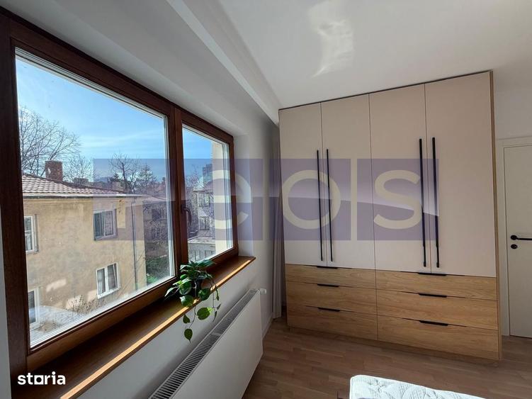 Apartament cu 3 camere, mobilat în Primăverii