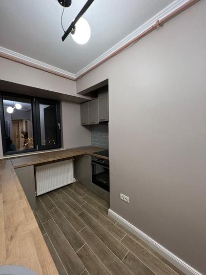 Apartament cu 2 camere decomandat în Casa de Cultură