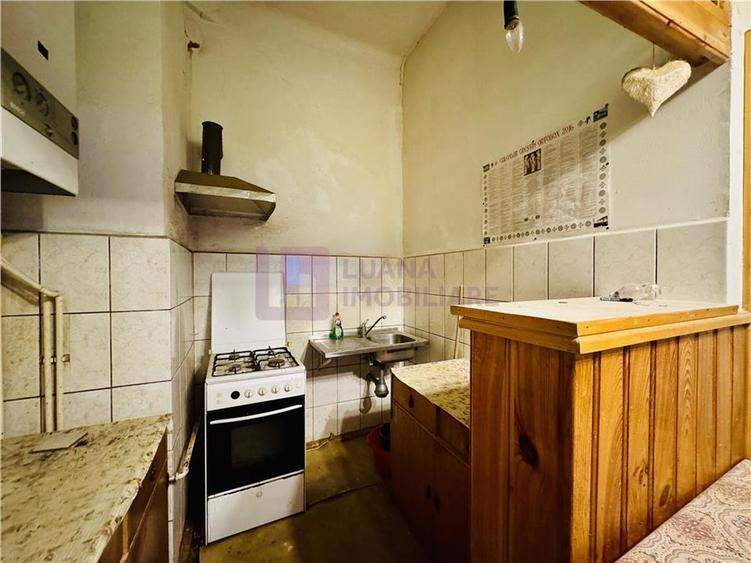 Apartament cu 2 camere semidecomandat în Ultracentral