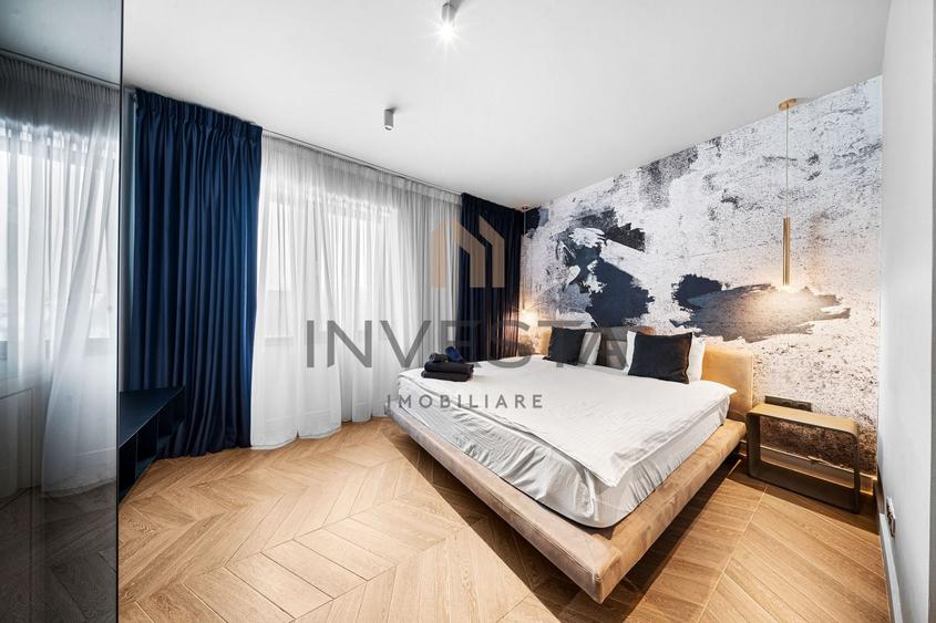 Apartament cu 3 camere semidecomandat, mobilat în Bună Ziua