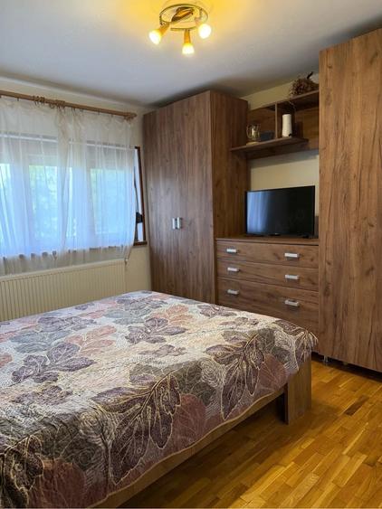 Apartament cu 3 camere decomandat în Aradul Nou