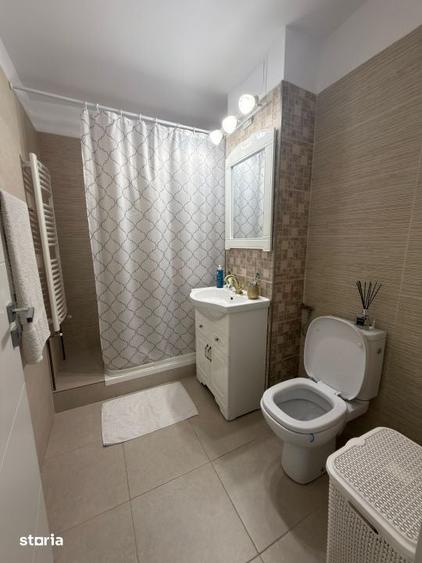 Apartament cu 3 camere în Rovine
