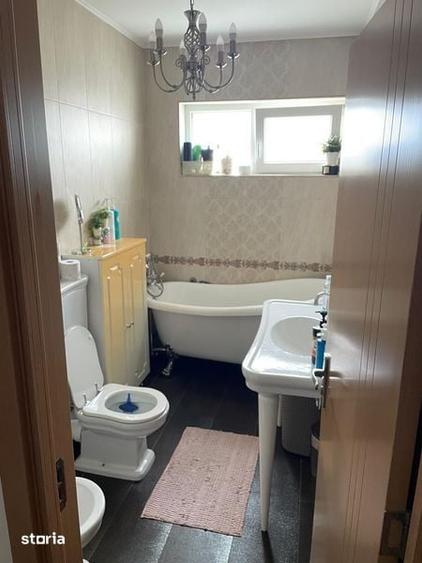 Apartament cu 2 camere în Florești