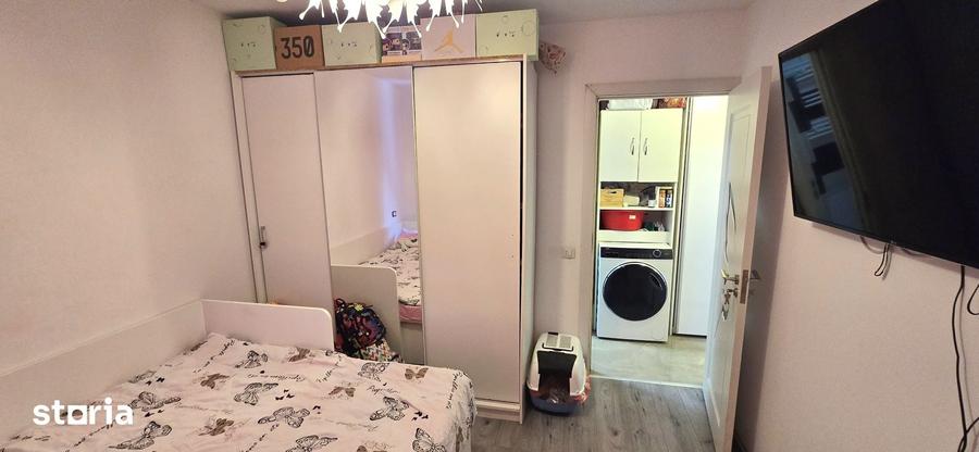 Apartament cu 3 camere în Alexandru cel Bun