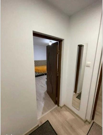 Garsonieră decomandată în Brâncoveanu