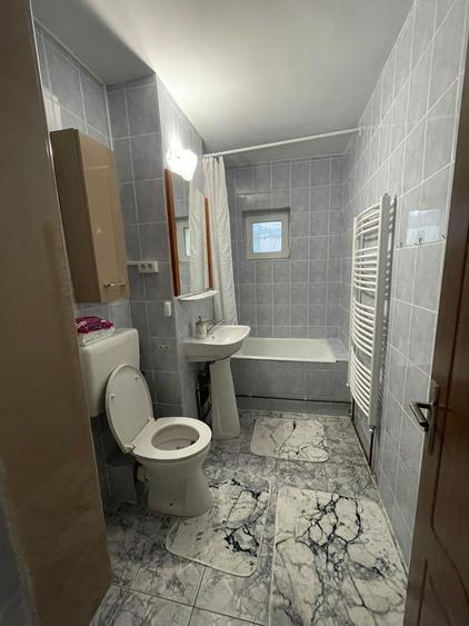 Apartament cu 2 camere semidecomandat în Aradului