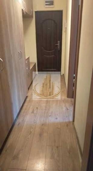 Apartament cu 2 camere semidecomandat, mobilat în Dâmbovița