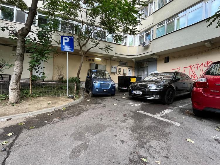 Spațiu comercial, de 204.32000732422 mp, în Doamna Ghica
