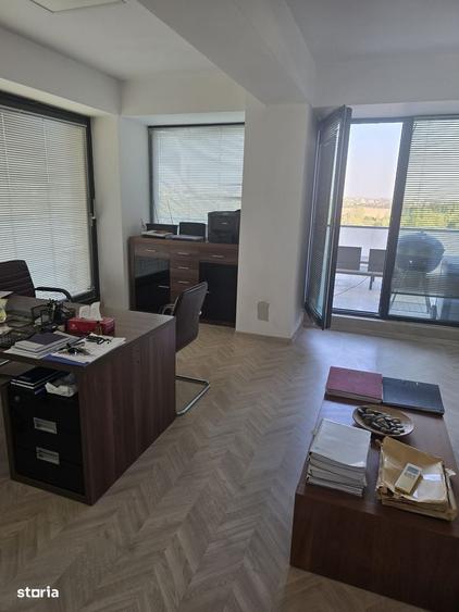 Spațiu comercial, de 255 mp, în Exterior Vest