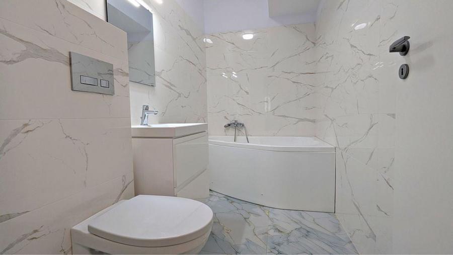 Apartament cu 2 camere decomandat în Metalurgiei