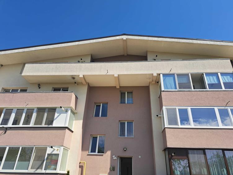 Apartament cu 2 camere semidecomandat în Unirea