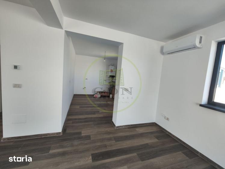 Casă cu 4 camere cu Teren 340 Mp în Malu Mare