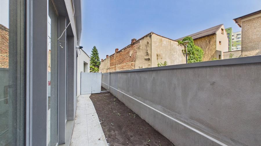 Apartament 2 Camere Spațios | Curte Privată | Metrou Basarab - 10