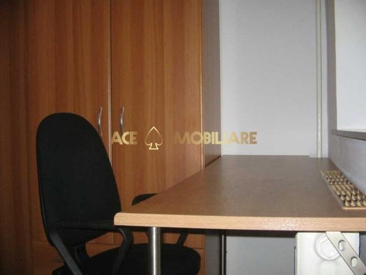 Garsonieră semidecomandată, mobilată în Tineretului