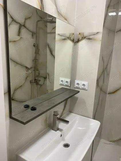 Garsonieră decomandată în Florilor