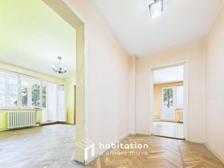 Apartament cu 4 camere semidecomandat în Central