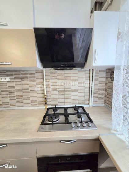 Apartament cu 3 camere, mobilat în Central