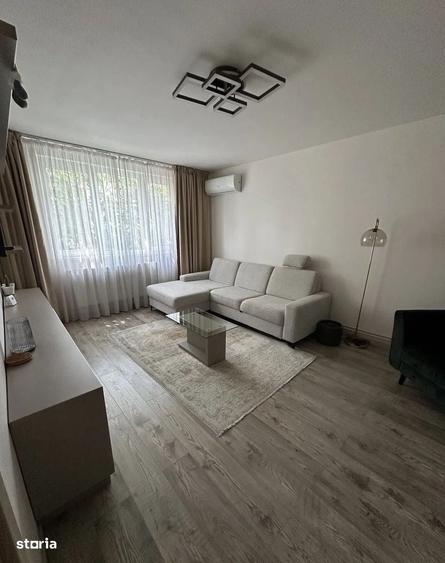 Apartament cu 3 camere decomandat în Lujerului