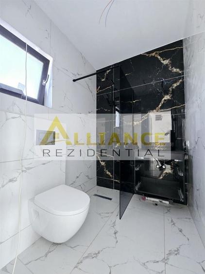 Casă individuală cu 5 camere cu Canalizare în Berceni