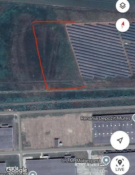 Teren de 8800 mp, în Central