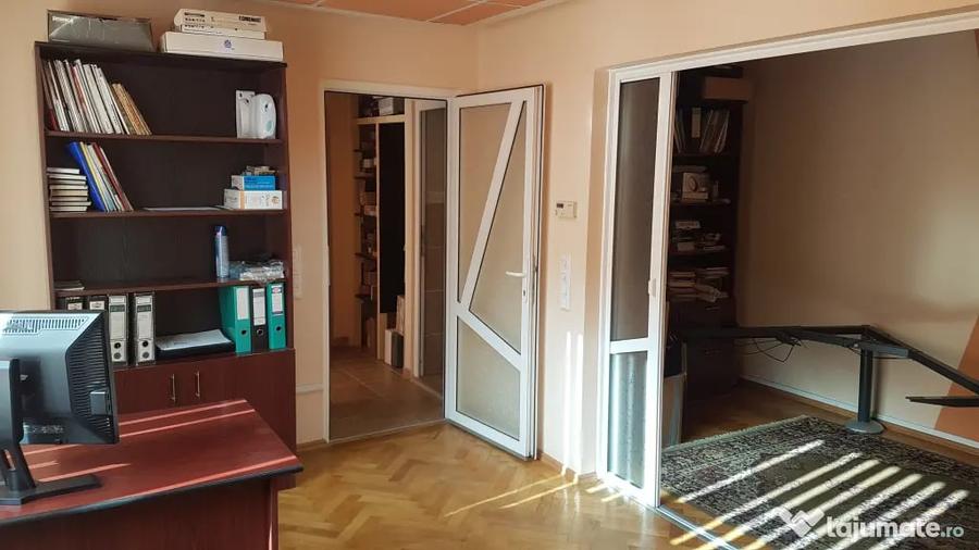Apartament cu 2 camere semidecomandat în Ultracentral