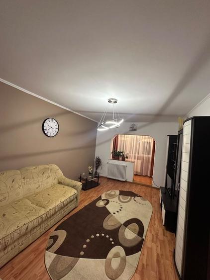 Apartament cu 2 camere decomandat în Alexandru cel Bun