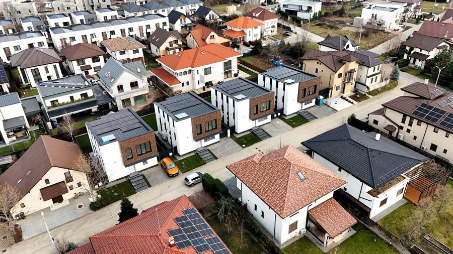 Casă individuală cu 5 camere cu Canalizare în Corbeanca