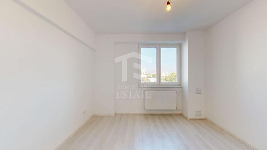 Apartament cu 3 camere decomandat în Drumul Taberei