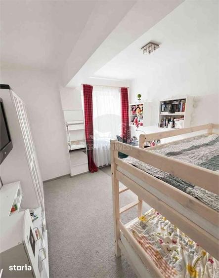 Apartament 3 camere cu balcon si pivnita in Turnisor - 6