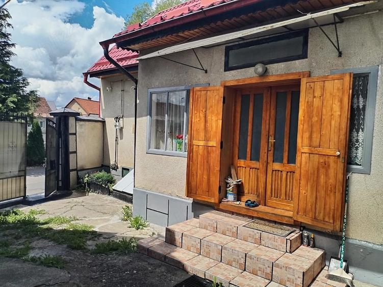 Casă cu 3 camere cu Teren 110 Mp în Cristian