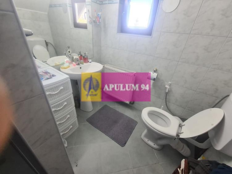 Casă individuală cu 5 camere cu Canalizare în Ghioșești