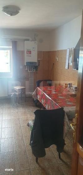 Casă cu 5 camere cu Teren 750 Mp în Central