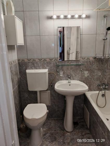 Apartament cu 2 camere decomandat în 1 Decembrie 1918