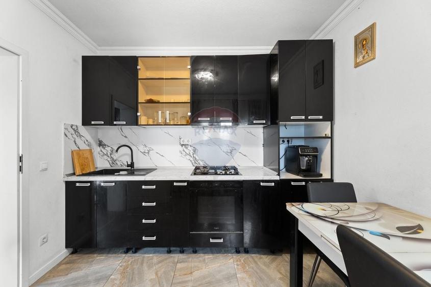 Casă individuală cu 5 camere cu Teren 620 Mp în Macea