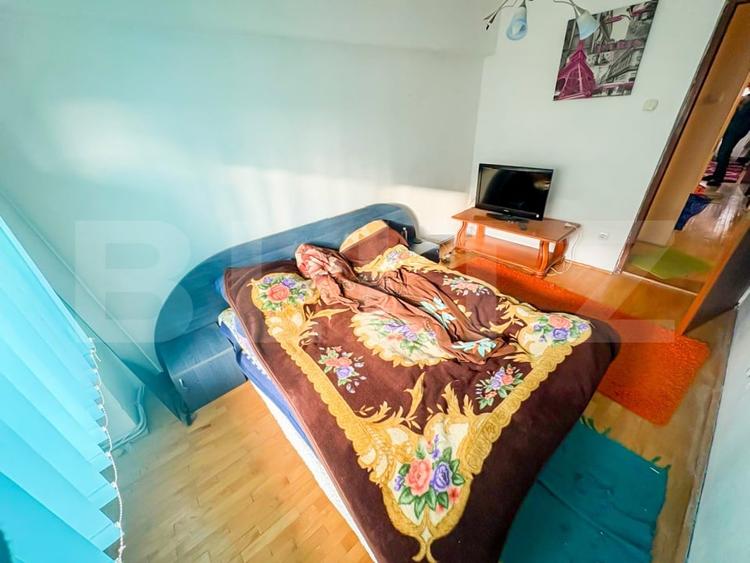 Apartament cu 4 camere, decomandat, zona Decebal - 6