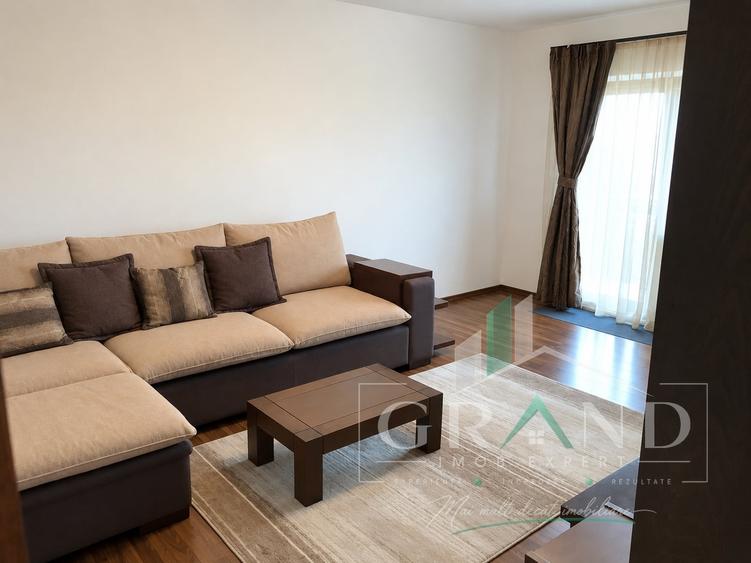 Apartament cu 3 camere decomandat, mobilat în Între Lacuri
