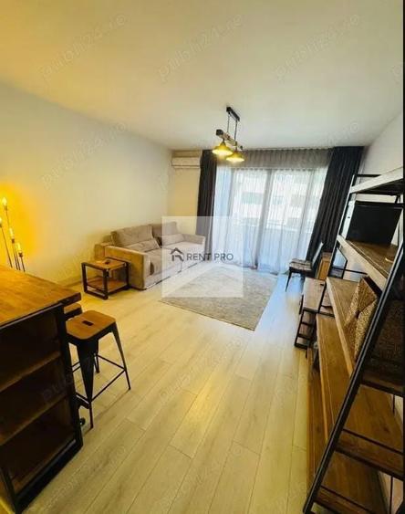 Apartament cu 3 camere decomandat, mobilat în Unirii