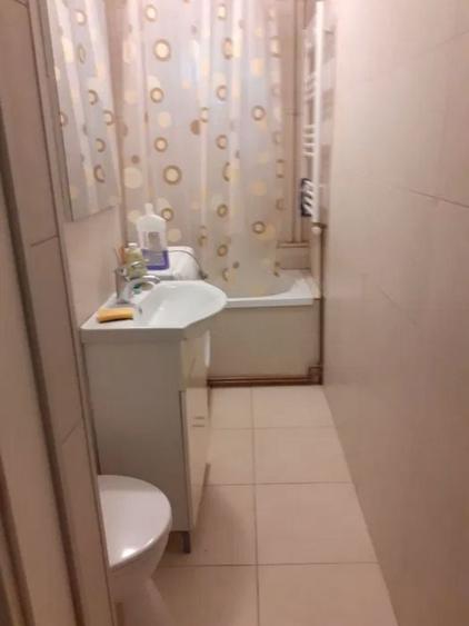 Apartament cu 2 camere semidecomandat, mobilat în Spitalul Județean