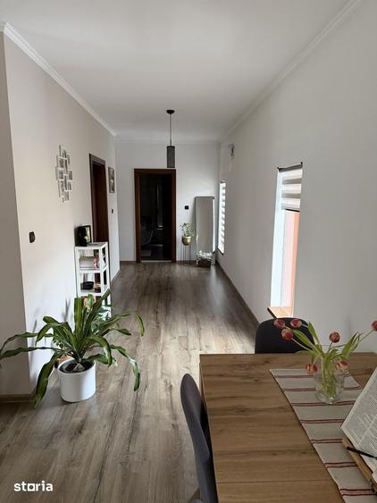 Casă cu 3 camere cu Teren 555 Mp în Central